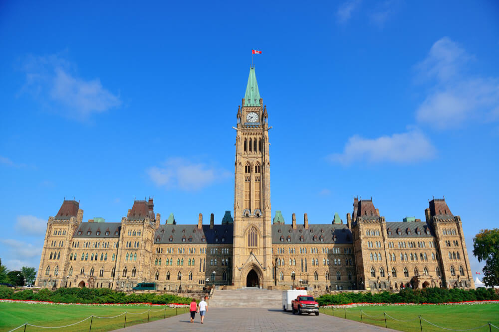 ottawa-parliament-hill-building (1)